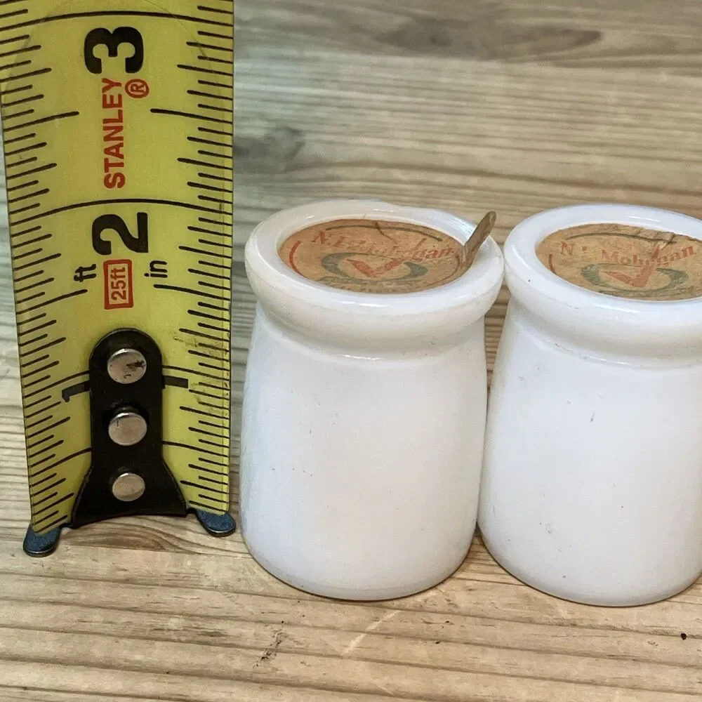 VTG Milk Glass Cream Bottles w Paper Cap N.L Mohegan Dairy Farm Advertising Rare